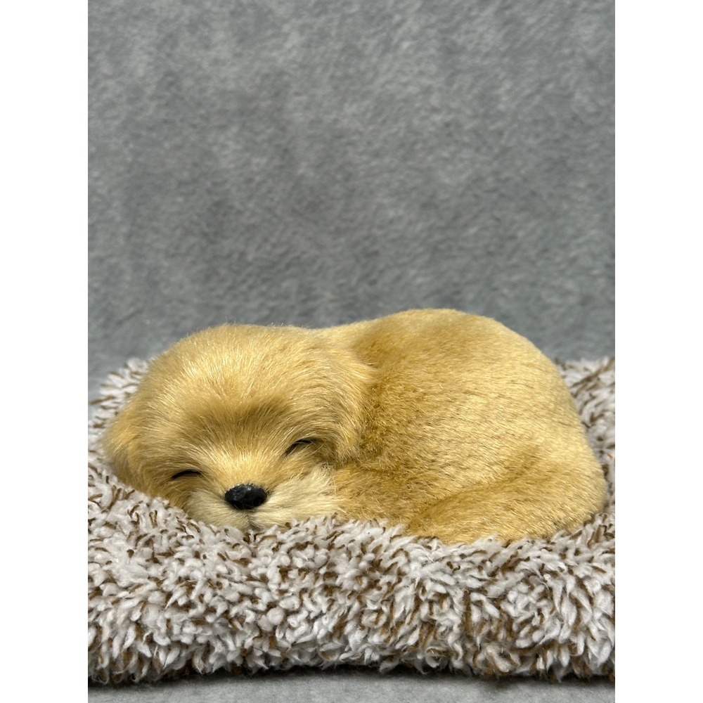 Perfect Petzzz Minis Golden Retriever Sleeping Puppy‎ Miniature Figure with Bed